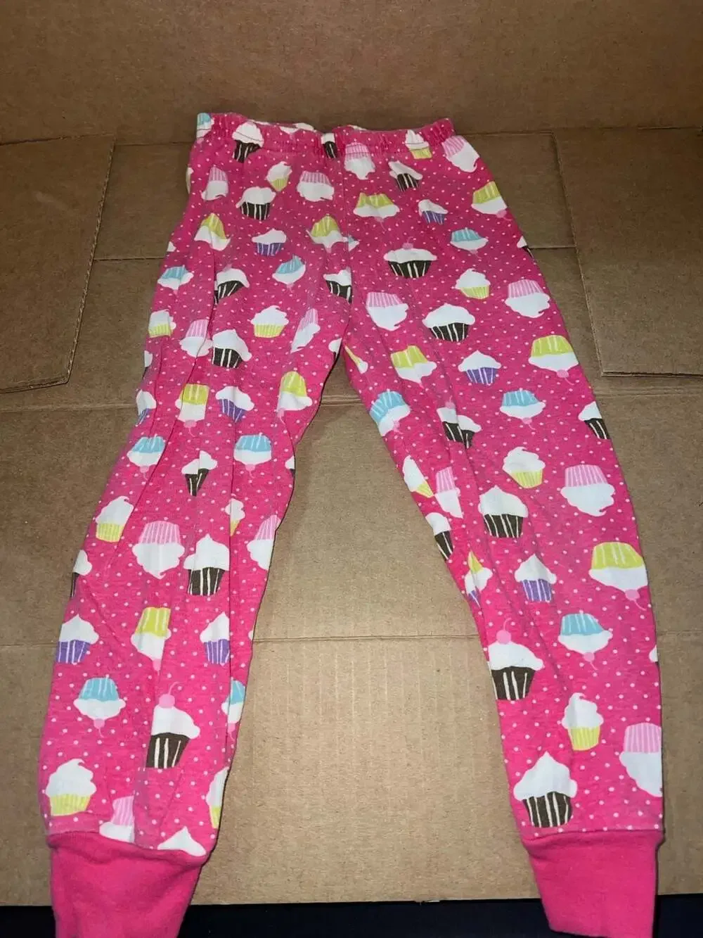 Girls size 3T pants with one skirt
